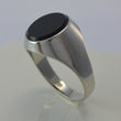 Laden Sie das Bild in den Galerie-Viewer, Vintage Unisex Ring Onyx / 835 Silber 60 19,1 mm Ø