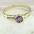 Laden Sie das Bild in den Galerie-Viewer, Vintage Damen-Ring mit Amethyst / 333er - 8 Karat Gelbgold - 58 18,4 mm Ø *