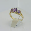 Laden Sie das Bild in den Galerie-Viewer, Vintage Damenring mit Diamanten & Amethyst / 375er 9 K Gold 52 16,5 mm Ø