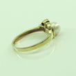 Laden Sie das Bild in den Galerie-Viewer, Vintage Damenring 333er 8K Gold mit Perle & Diamant - 56 17,8 mm Ø *