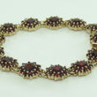 Laden Sie das Bild in den Galerie-Viewer, Vintage Damen Armband mit Granat 333er 8 Karat Gelbgold