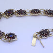 Laden Sie das Bild in den Galerie-Viewer, Vintage Granat-Armband „mit Böhmischem Granat“ / 333er - 8 Karat Gelbgold 18cm