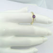 Laden Sie das Bild in den Galerie-Viewer, Vintage Damen-Ring mit Amethyst / 333er - 8 Karat Gelbgold - 58 18,4 mm Ø *