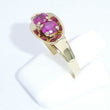 Laden Sie das Bild in den Galerie-Viewer, Vintage Damenring mit Turmalin / 333er 8 Karat Gold - 53 16,8 mm Ø *