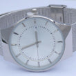 Laden Sie das Bild in den Galerie-Viewer, Stainless Steel Back Herrenuhr Quarz mit Edelstahlarmband /Farbe Silber