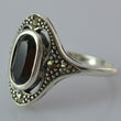 Laden Sie das Bild in den Galerie-Viewer, Unisex Ring Onyx mit Markasiten / 925 Silber