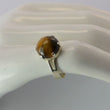 Laden Sie das Bild in den Galerie-Viewer, Vintage Damenring Tigerauge / 835 Silber 58 18,4 mm Ø