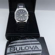 Laden Sie das Bild in den Galerie-Viewer, Bulova Quartz Vintage Herrenuhr Ref: 8570119