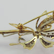 Laden Sie das Bild in den Galerie-Viewer, Vintage Brosche mit Diamanten ca. 0.40 ct / 750er 18 Karat Gold