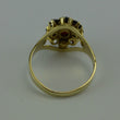 Laden Sie das Bild in den Galerie-Viewer, Vintage Damenring mit Granat / 333er - 8 Karat Gold / Gr. 55 17,5 mm Ø *