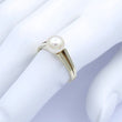 Laden Sie das Bild in den Galerie-Viewer, Vintage Damenring mit Perle / 585er - 14 Karat Gelbgold - 55 17,5 mm Ø
