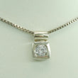 Laden Sie das Bild in den Galerie-Viewer, Vintage Damen 925er Silber Kette mit Zirkonia Anhänger
