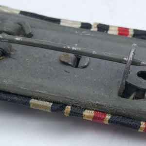 Kriegsverdienstkreuz Anstecknadel - 31.0 mm x 18,0mm