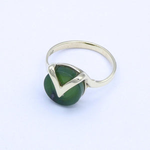 Vintage Damenring mit Jade / 333er - 8 Karat Gelbgold - 52 16,5 mm Ø
