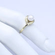 Laden Sie das Bild in den Galerie-Viewer, Vintage Damenring mit Perle / 333er - 8 Karat Gelbgold - 53 16,8 mm Ø
