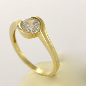 Damenring mit Zirkonia / 333er 8 Karat Gold - 61 19,4 mm Ø *