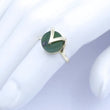 Laden Sie das Bild in den Galerie-Viewer, Vintage Damenring mit Jade / 333er - 8 Karat Gelbgold - 52 16,5 mm Ø
