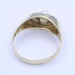Laden Sie das Bild in den Galerie-Viewer, Vintage Damenring mit Perle / 333er - 8 Karat Gelbgold - 55 17,5 mm Ø
