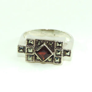 Vintage Damenring mit Turmalin Stein und Makasiten / 925er Silber 53 16,8 mm Ø