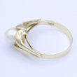 Laden Sie das Bild in den Galerie-Viewer, Vintage Damenring mit Perle / 585er - 14 Karat Gelbgold - 56 17,8 mm Ø
