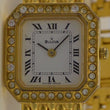 Laden Sie das Bild in den Galerie-Viewer, BULOVA Damenuhr / Quartz / Swiss made
