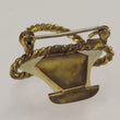 Laden Sie das Bild in den Galerie-Viewer, Brosche Mode Schmuck Perlmutt Vintage
