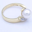 Laden Sie das Bild in den Galerie-Viewer, Damenring 585er 14 K Gold mit Perle &amp; Diamanten - 56 17,8 mm Ø *
