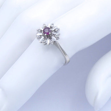 Damenring 585er-14 K Weißgold mit Diamanten & Rubin ca. 0.18 ct./ 53 16,8 mm Ø