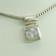 Laden Sie das Bild in den Galerie-Viewer, Vintage Damen 925er Silber Kette mit Zirkonia Anhänger

