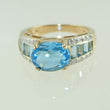 Laden Sie das Bild in den Galerie-Viewer, Damenring mit Aquamarin &amp; Diamanten - 375er 9 K Gold 53 16,8 mm Ø *
