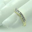 Laden Sie das Bild in den Galerie-Viewer, Damenring 375er 9 Karat Gold mit Diamanten ca. 0.25 ct - 47 15,0 mm Ø *
