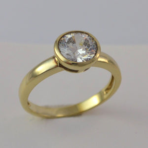 Solitär-Ring - mit Zirkonia / 925er Silber - vergoldet