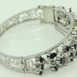 Laden Sie das Bild in den Galerie-Viewer, Damen Armreif Nickel &amp; Silber mit Saphire ca. 0.50 ct und Diamanten ca. 18 ct
