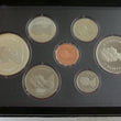 Laden Sie das Bild in den Galerie-Viewer, 1982 Royal Canadian Mint / Kursmünzen / Canadian Dollar
