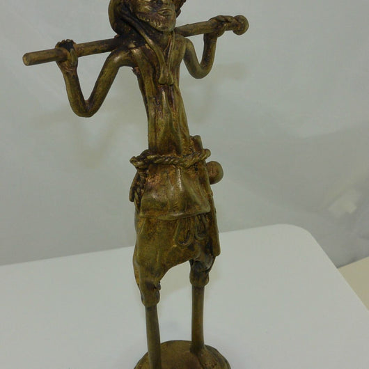 Afrikanische Kunst - Dekorative Bronzefigur / Handarbeit