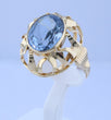 Laden Sie das Bild in den Galerie-Viewer, Damenring mit Topas Vintage / 585er - 14 Karat Gold/ Gr- 59 (18,8 mm Ø)
