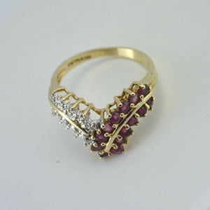 Vintage Damenring mit Turmalin & Brillanten / 375er 10 K Gold -57 18,1 mm Ø *