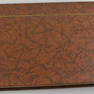 ca. 640 Briefmarken mit verschiedenen Motiven aus aller Welt, meist gestempelt