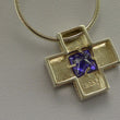 Laden Sie das Bild in den Galerie-Viewer, Kette - mit &quot;Kreuz &amp; Amethyst“ / 925 Silber
