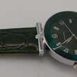 Laden Sie das Bild in den Galerie-Viewer, Christian View Damenuhr / Quartz Strass Steine
