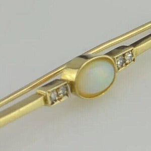 Vintage Anstecknadel mit Opal & Zirkonia / 333er - 8 Karat Gelbgold