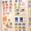 Laden Sie das Bild in den Galerie-Viewer, ca. 640 Briefmarken mit verschiedenen Motiven aus aller Welt, meist gestempelt

