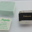 Laden Sie das Bild in den Galerie-Viewer, Vintage Augusta Automatic Benzin Feuerzeug - Original Verpackung
