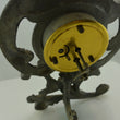 Laden Sie das Bild in den Galerie-Viewer, nostalgische Zinnuhr mit „Blumenmotiv“
