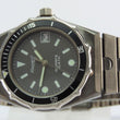 Laden Sie das Bild in den Galerie-Viewer, Vintage Regent Para Quartz 10 ATM Herrenuhr
