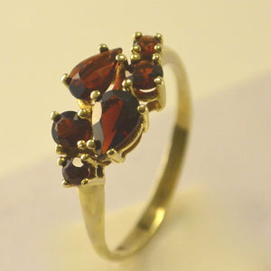 Vintage Damenring mit Granat / 333er Gold 8 Karat - 58 18,4 mm Ø *